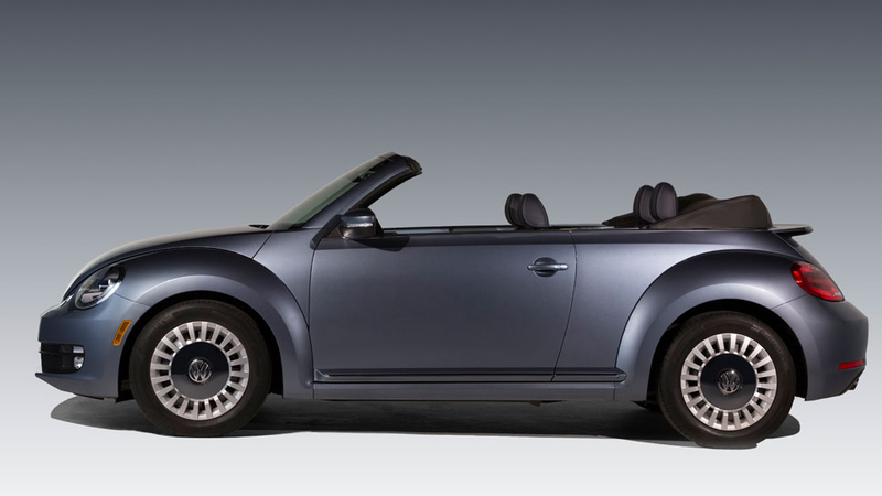 Illustration for article titled 2016 Beetle Denim Edition Solves All Of Volkswagen's Problems